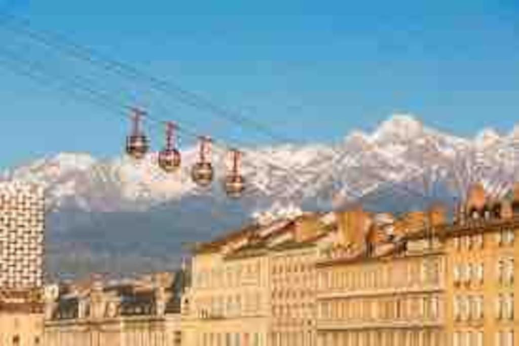 Grand Appartement Avec Vue Magnifique - Vercors - Une Experience Unique - Wifi Gratuit Grenoble Esterno foto