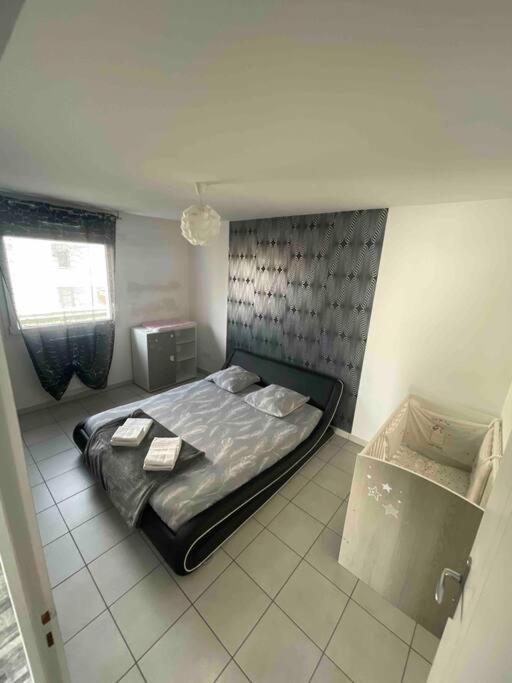 Grand Appartement Avec Vue Magnifique - Vercors - Une Experience Unique - Wifi Gratuit Grenoble Esterno foto